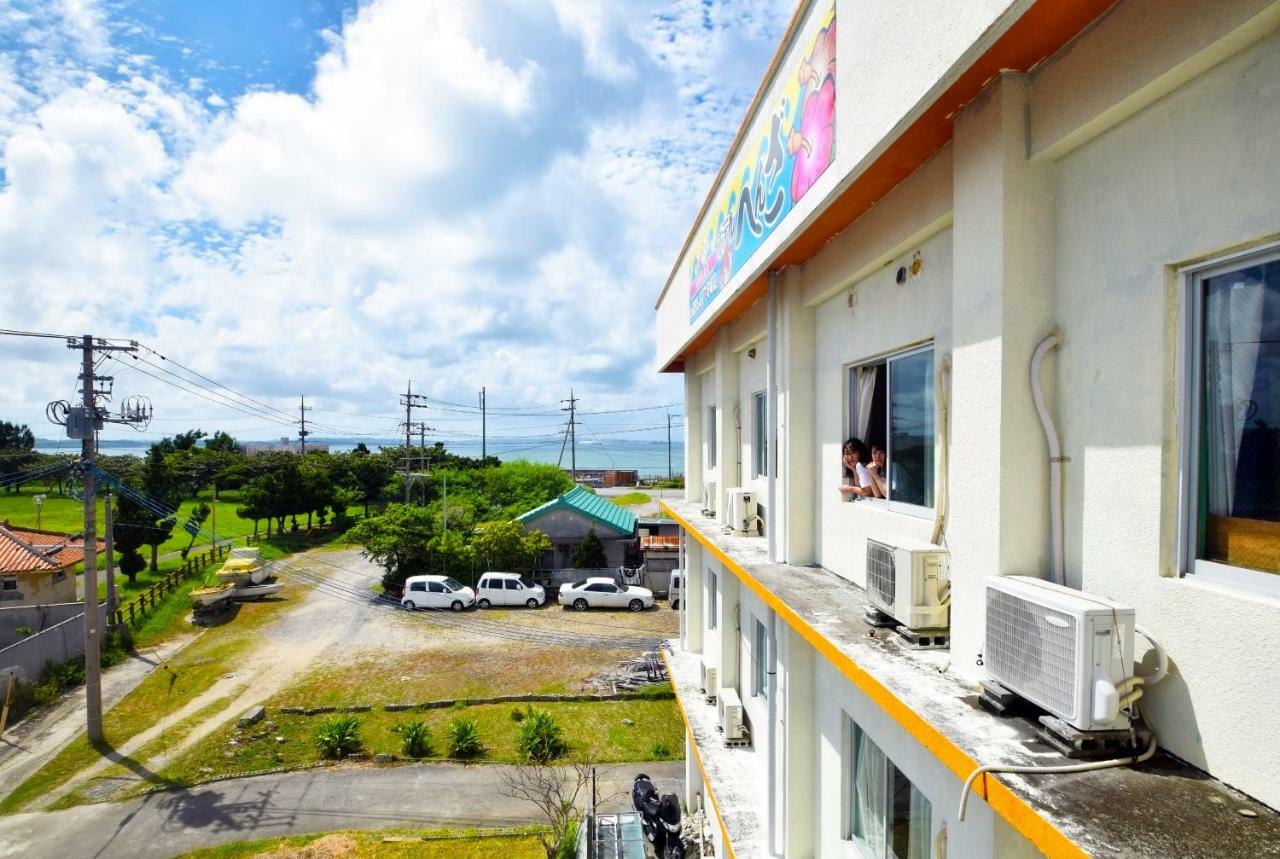 Hotel Henza Uruma Exterior foto